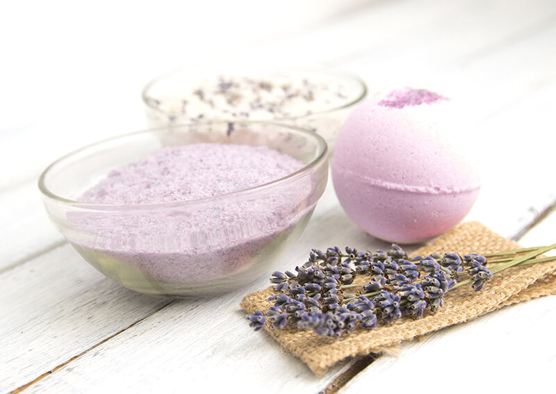 THE BENEFITS OF A BATH WITH EPSOM SALT – AND HOW TO ENJOY THE MOST WITH BATH BOMBS