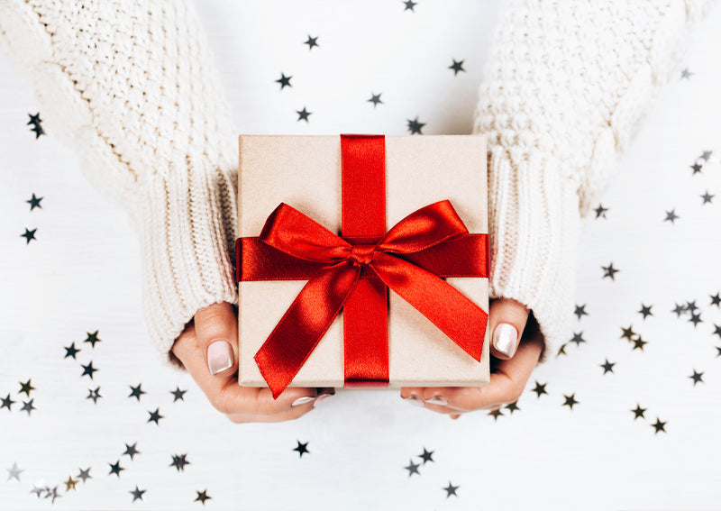2019 GIFT GIVING GUIDE: SPECIAL SETS, PERFECT PAIRS, AND SOMETHING FOR EVERYONE